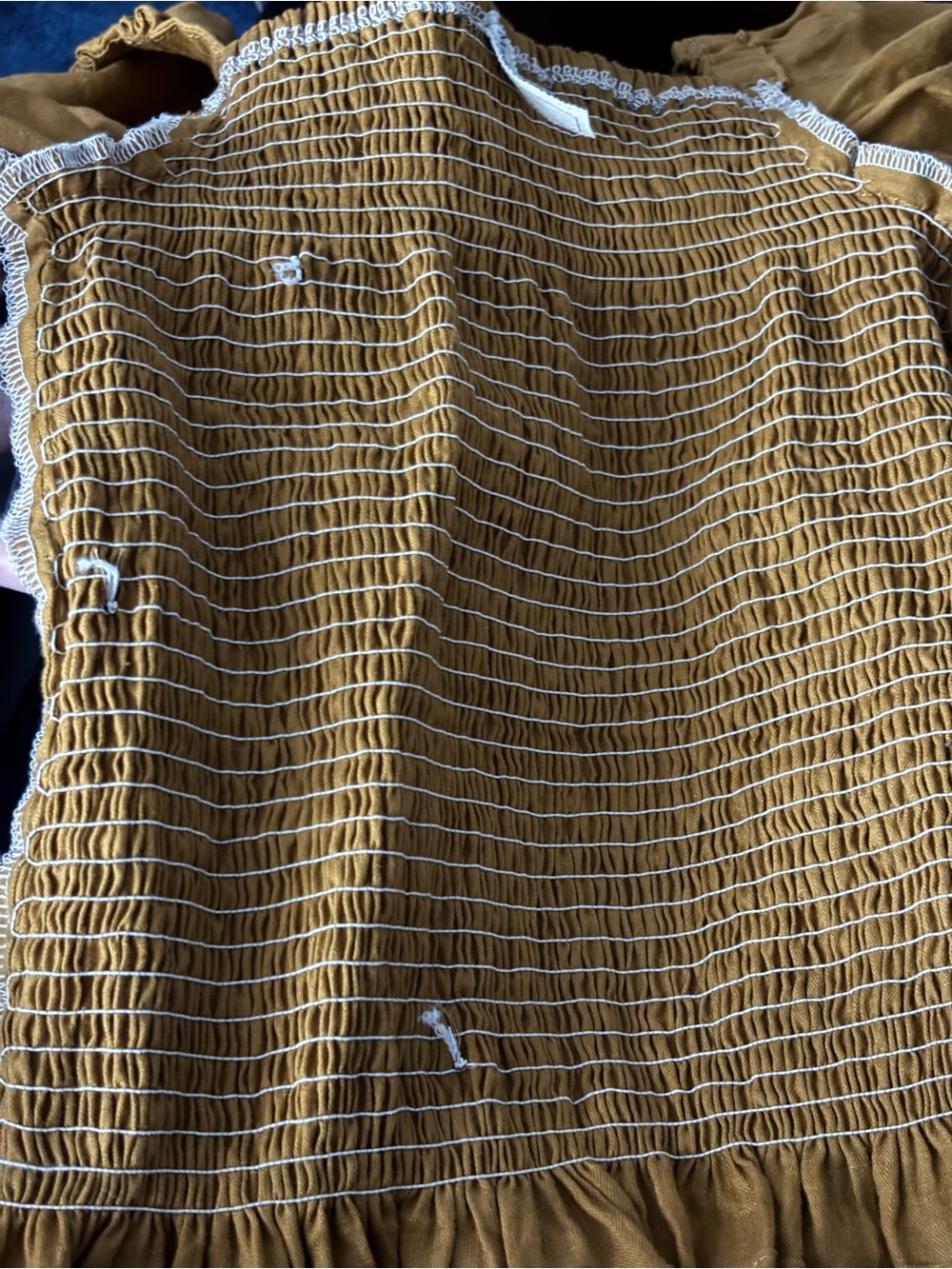 Marigold Linen Puff-Sleeve Smocked Women's Top - Picture 14 of 17